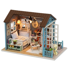 Load image into Gallery viewer, CUTEBEE muñeca casa miniatura DIY muñecas con muebles de casa de madera de juguetes para los niños de vacaciones Z009